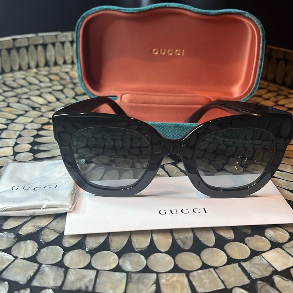Gucci Oversized Rectangle Sunglasses